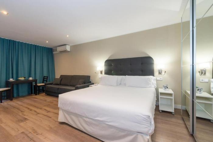 Senator Barcelona Apartments Oda fotoğraf